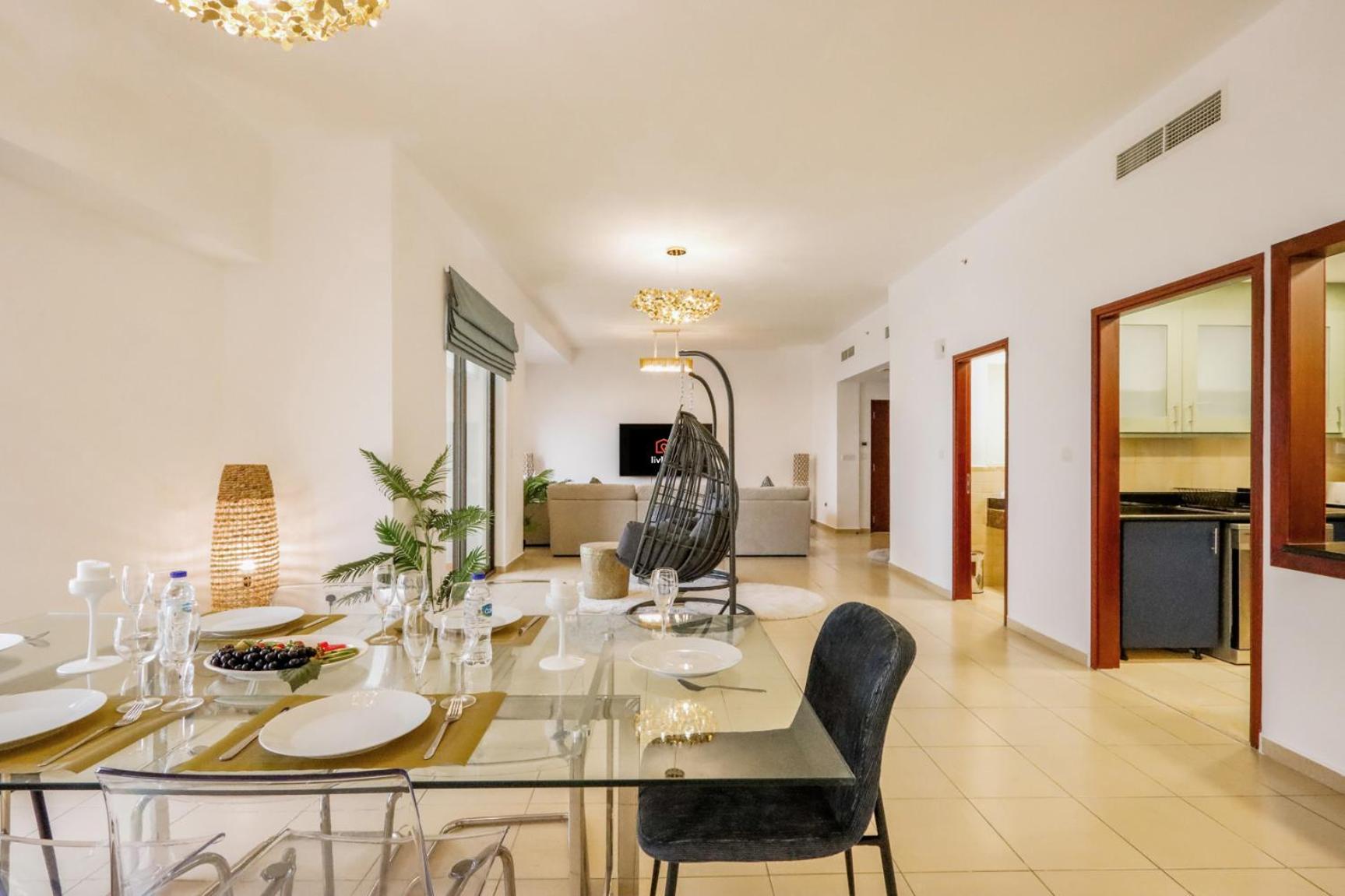 Stunning 1br With Palm And Sea Views Appartement
