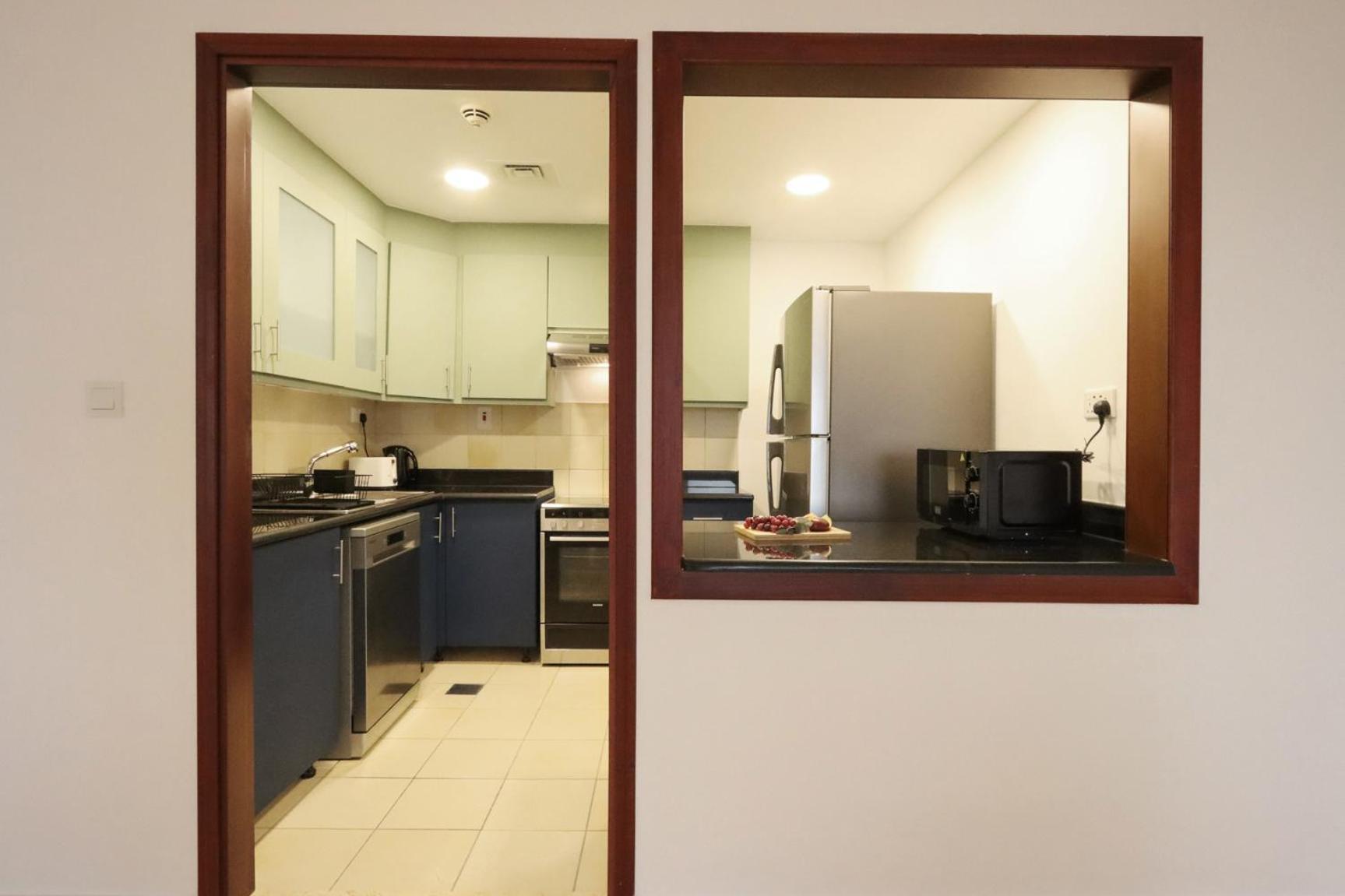 Stunning 1br With Palm And Sea Views Appartement